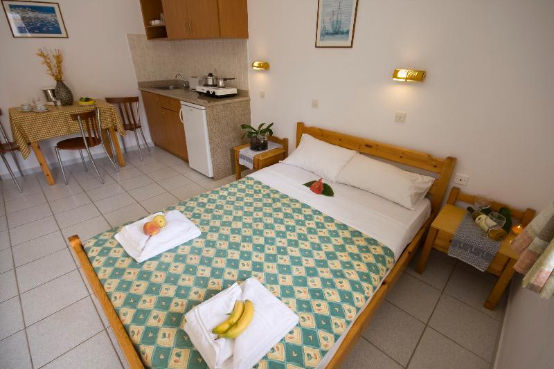 Anemi Otel Stalida Dış mekan fotoğraf