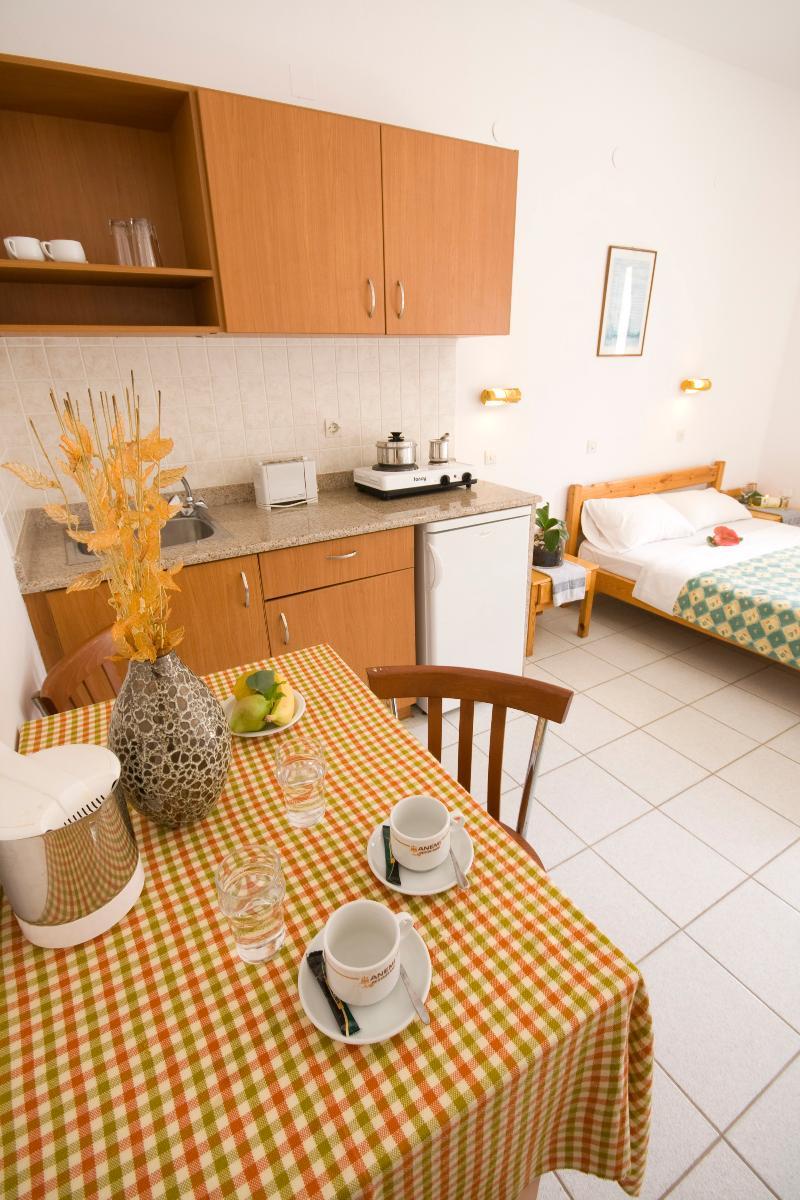 Anemi Otel Stalida Dış mekan fotoğraf