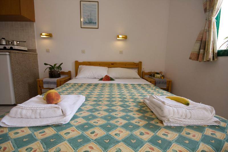 Anemi Otel Stalida Dış mekan fotoğraf